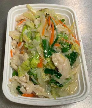 CM1. Chicken Chow Mein