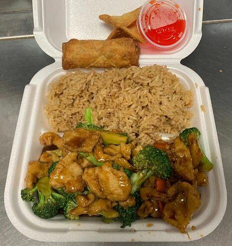 2. #Chicken W. Broccoli